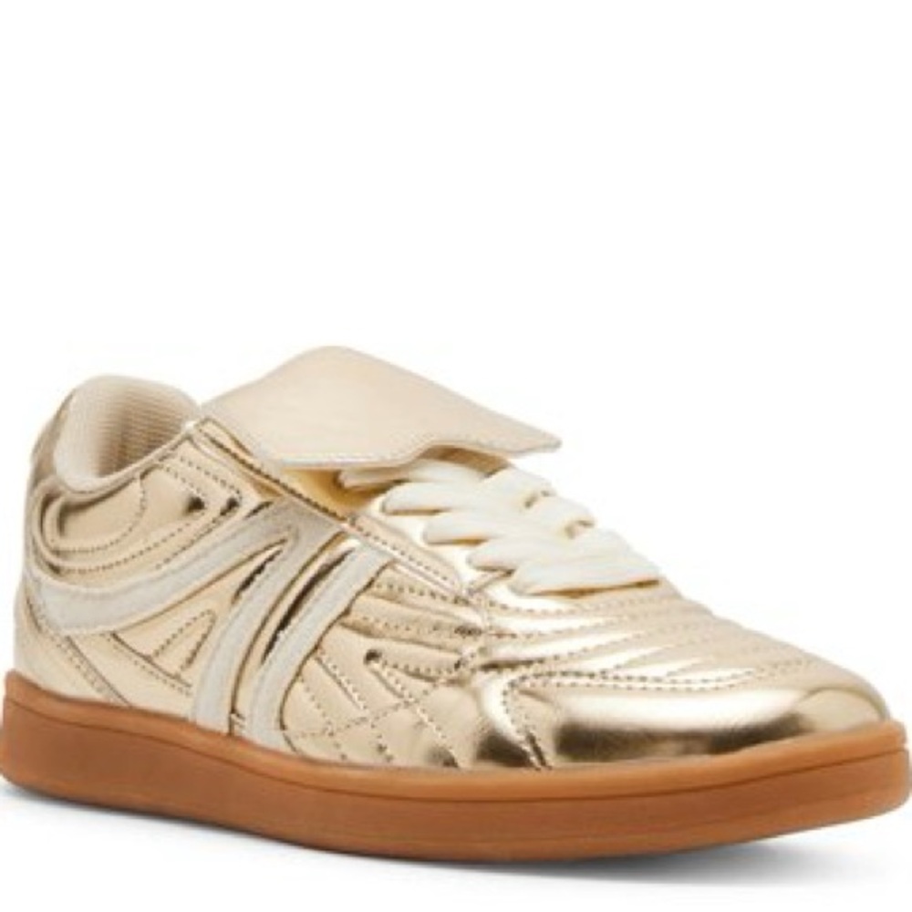 Steve Madden Gold and White Sneakers Fashion-Forward Design